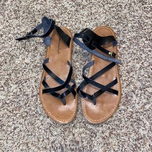 Platform sandals
